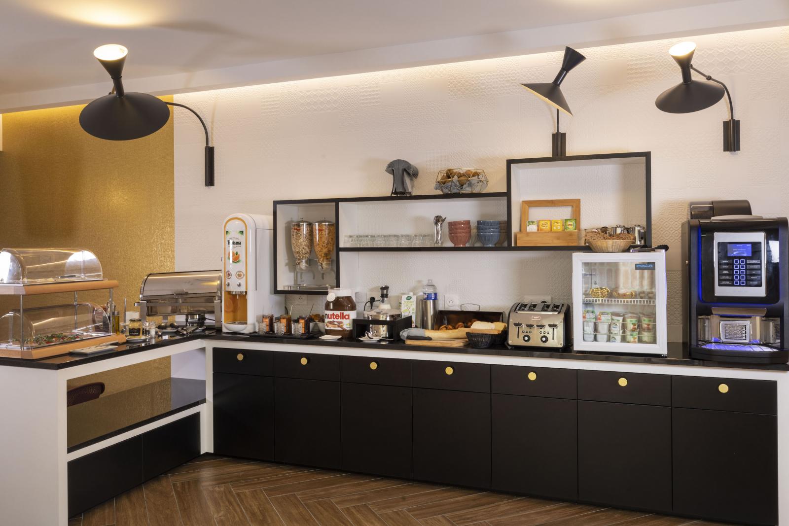 Elysées 8 - Breakfast